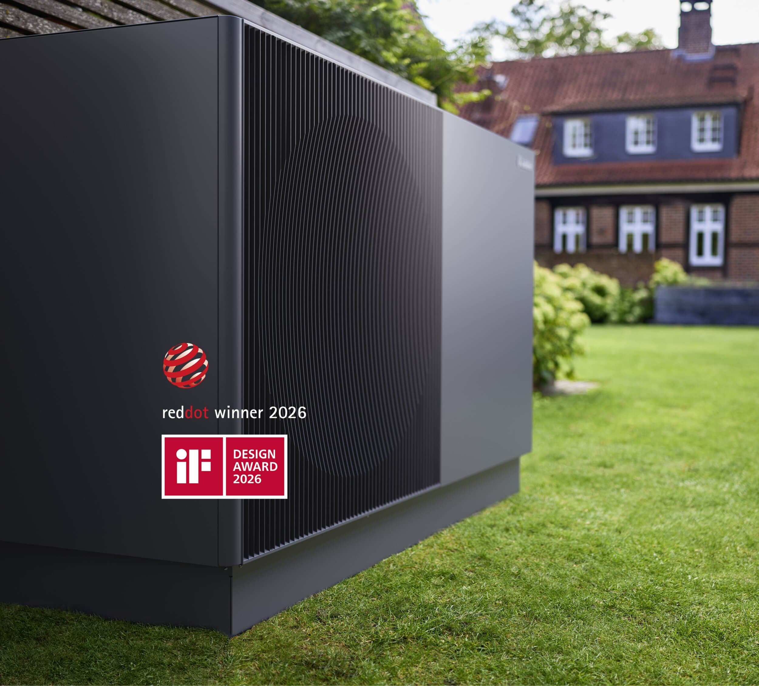 Closeup of the aroTHERM perform standing in a garden