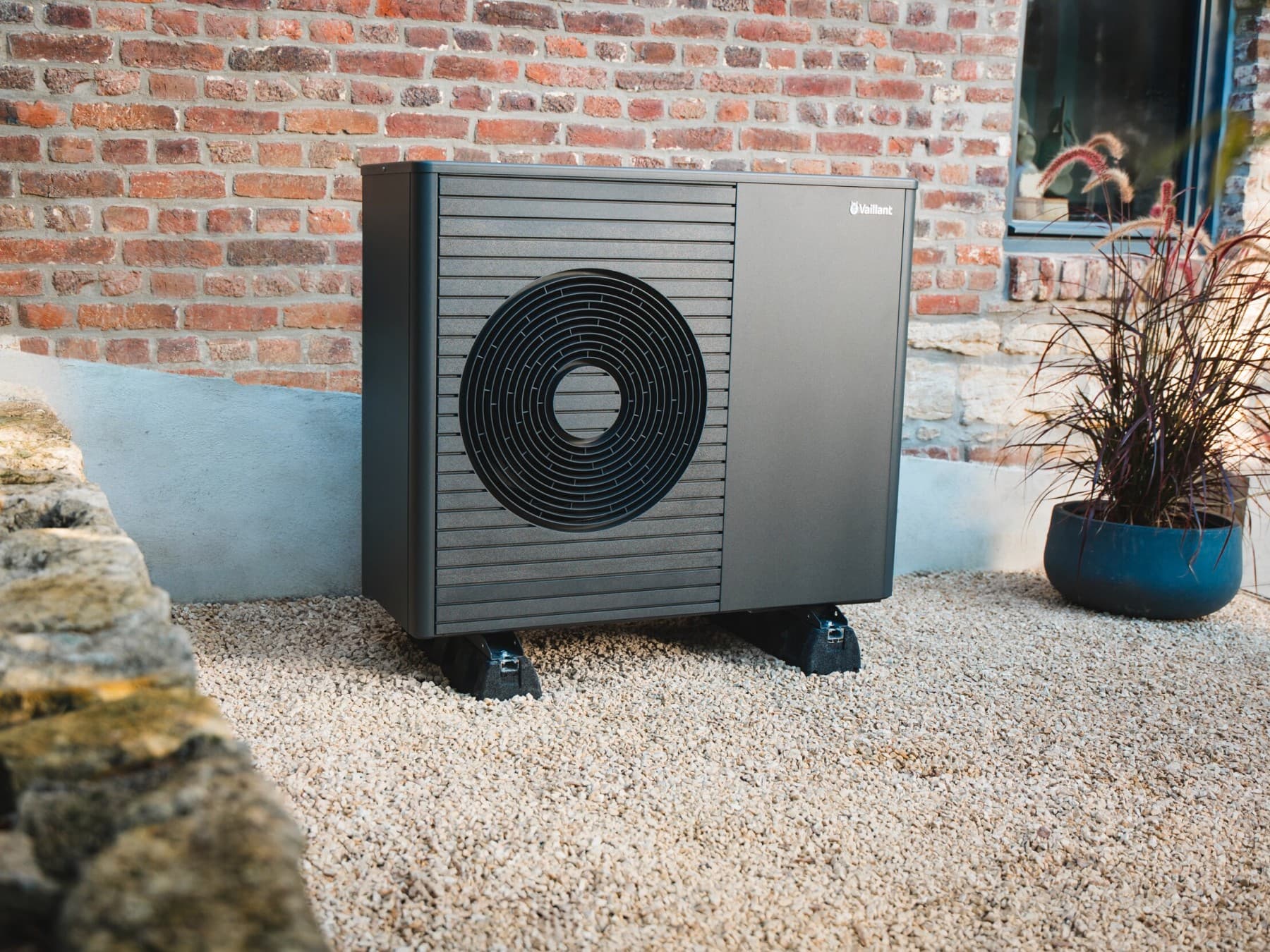 aroTHERM plus heat pump outdoor unit.