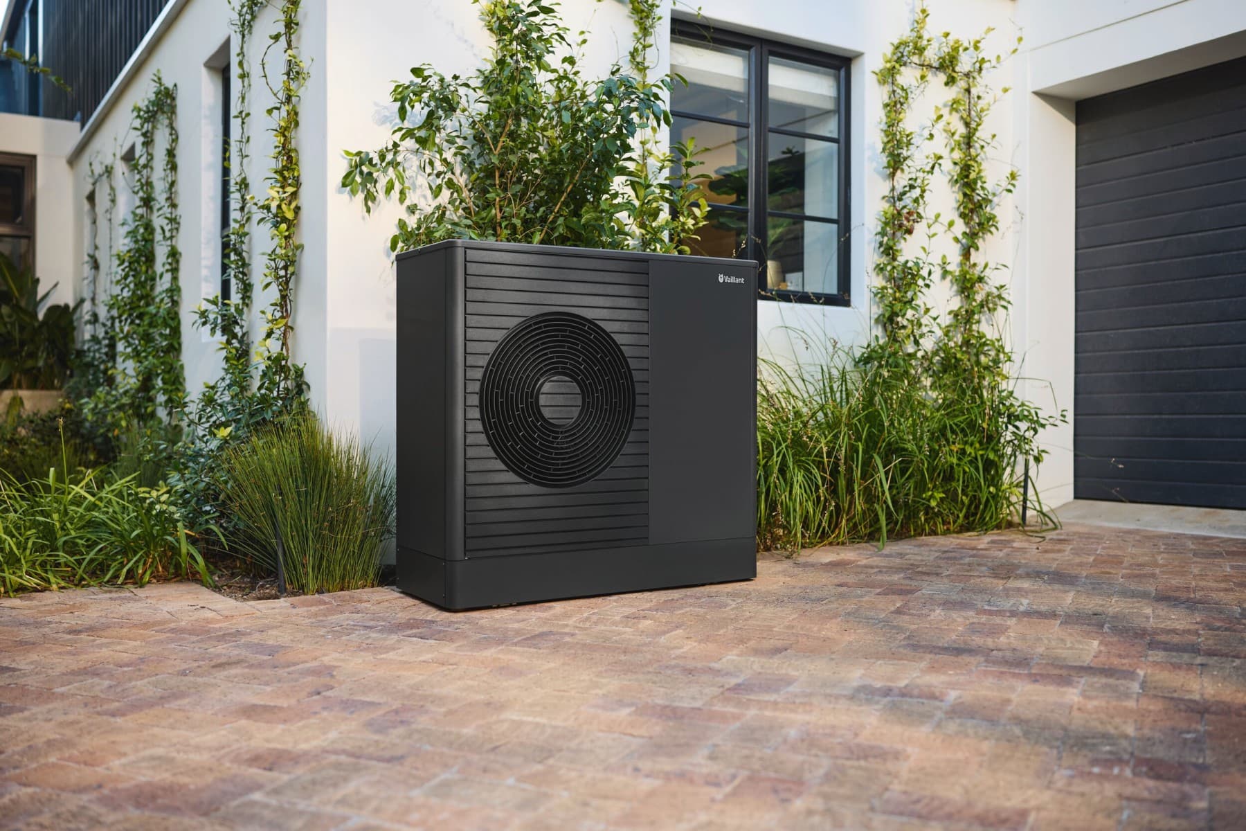 The aroTHERM plus close to a window