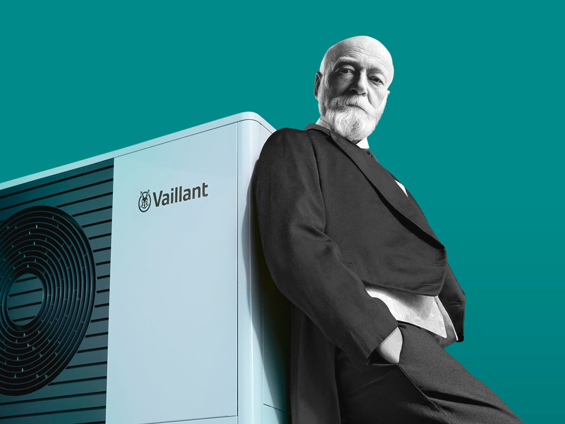 Johann Vaillant leaning to a heat pump