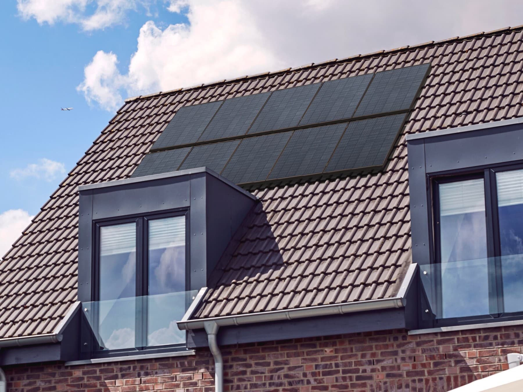 Solar thermal system, uses the environmentally friendly energy of the sun