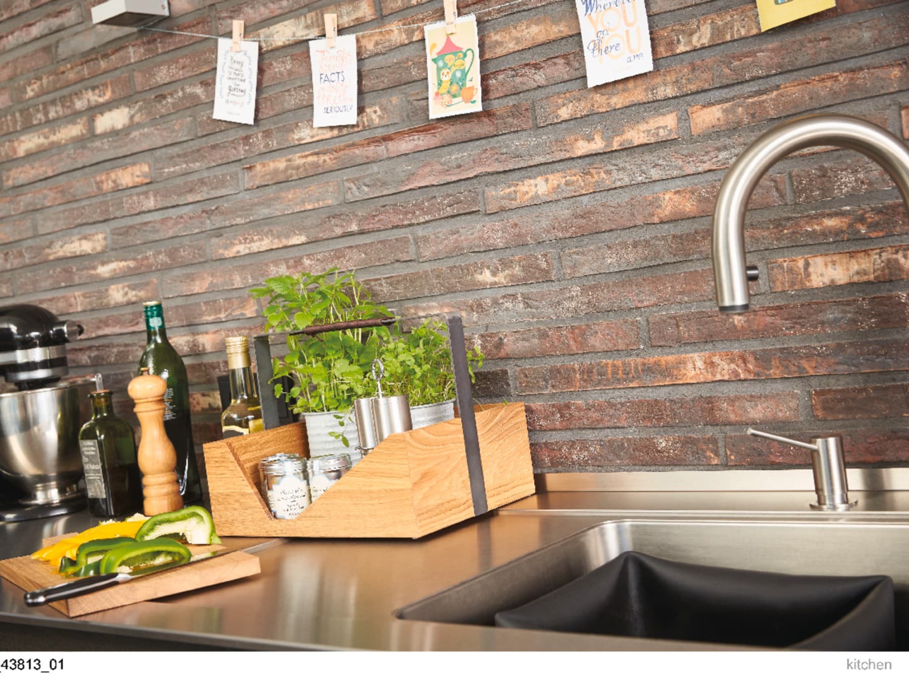 Kitchen tap with fresh water